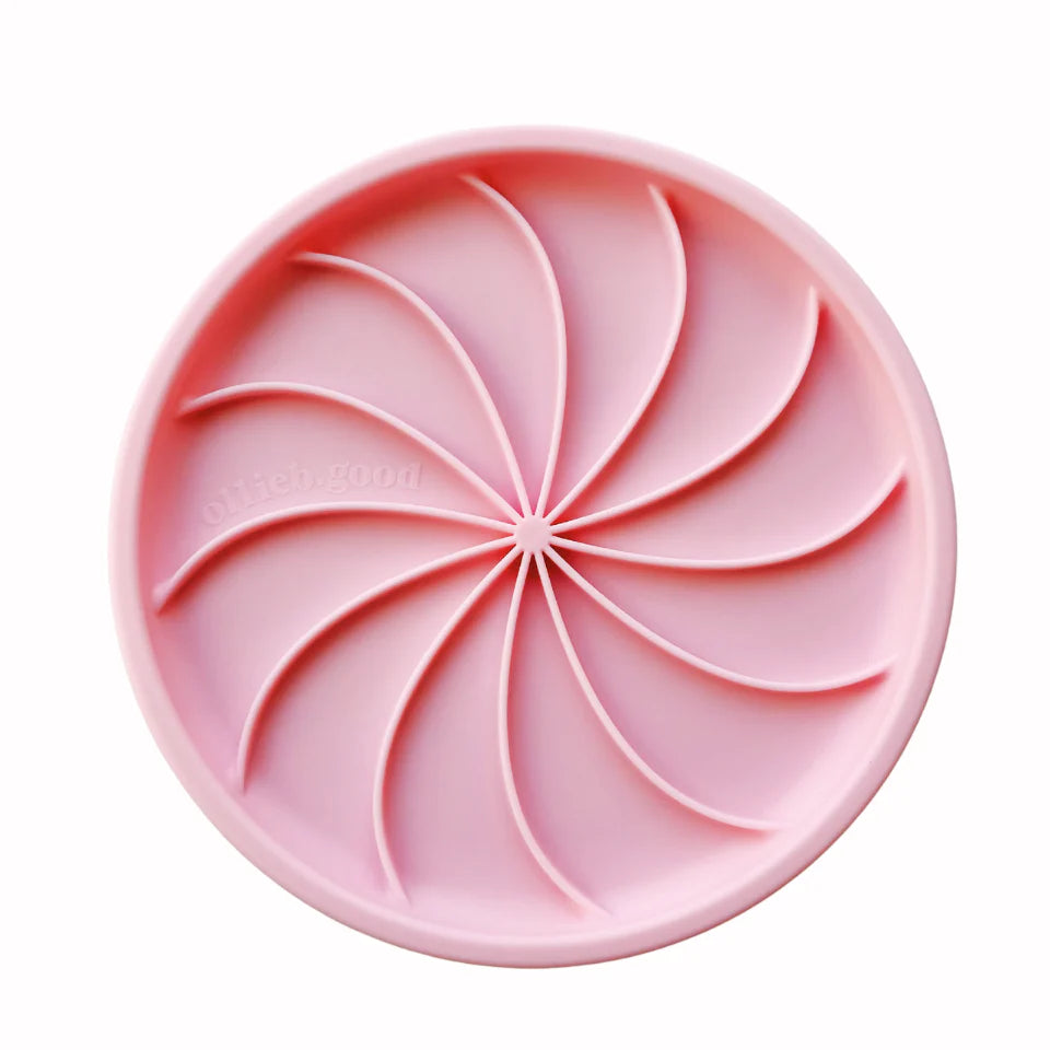 Tapis de léchage Wheelies - Ollie B. Good